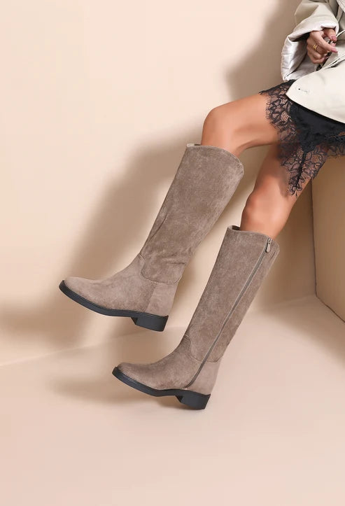 Loomie Signature Ankle Boots
